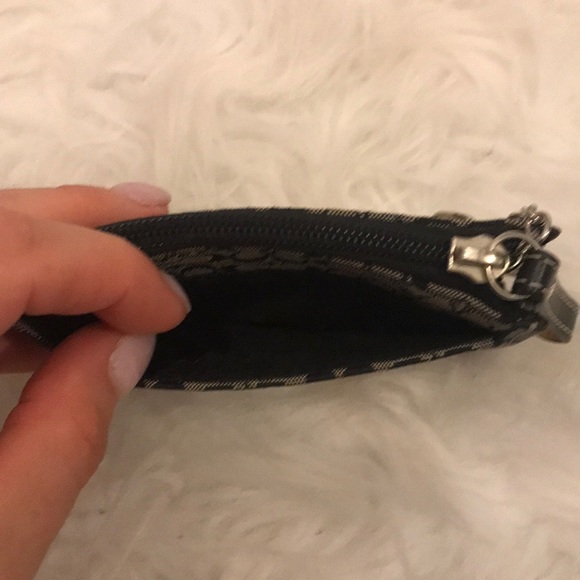 Coach signature key chain - Picture 7 of 7